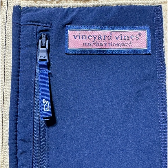 Vineyard Vines Boys Sherpa Fleece Vest Camel Color Size Medium 12-14 - Picture 2 of 6